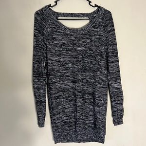 Black and White Knit Keyhole Back Sweater